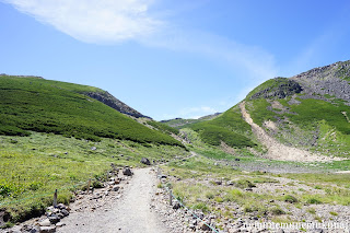 乗鞍岳から剣が峰登山口へ