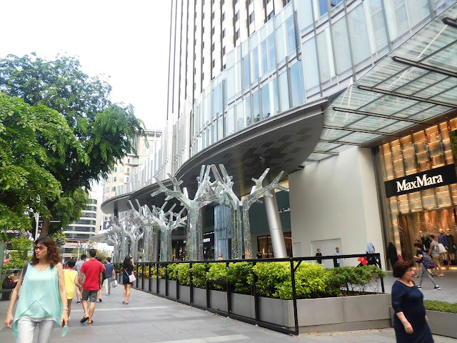 suasana sepanjang orchard rd singapore