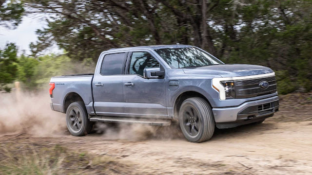 2023 Ford F-150 Lightning Base Price