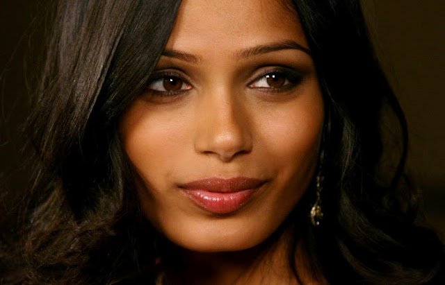 Freida Pinto 2012 Wallpaper