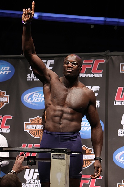  ufc mma fighter Cheick kongo weigh in picture image pic