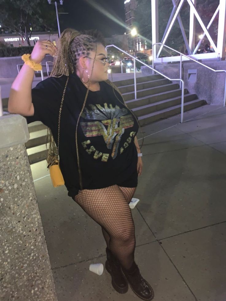 What To Wear To A Rock Concert If You're Plus Size