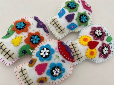 Simple Halloween craft embroidered felt sugar skulls