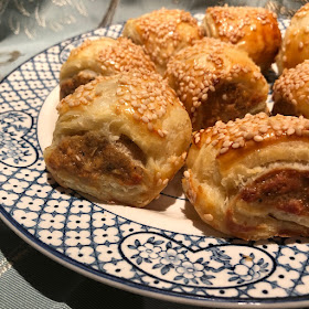 easy sausage rolls, what to cook with Italian herbs, Chez Maximka