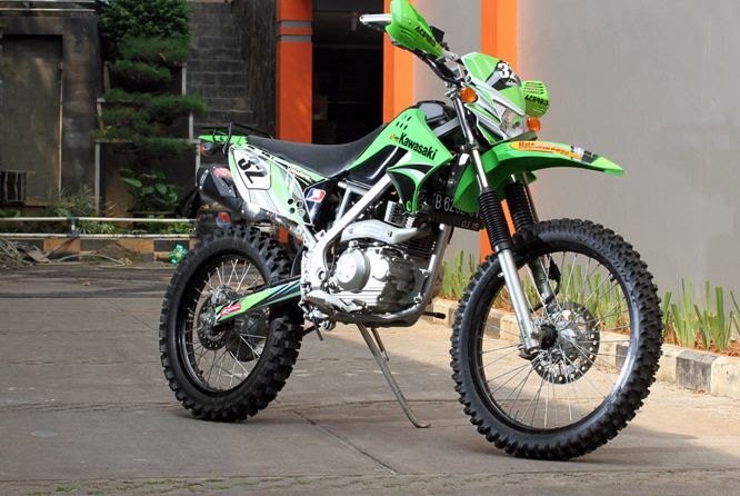  Modifikasi  Kawasaki KLX 150 Adventure Foto Gambar 