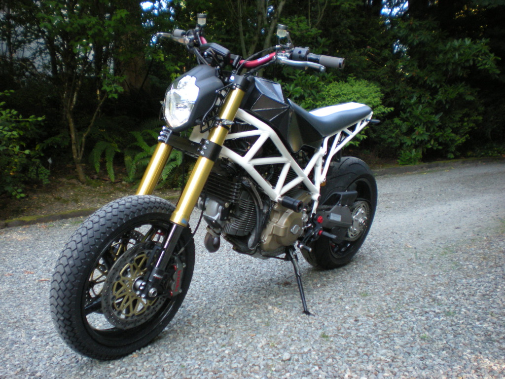 Otomotive Modification Radical Ducati Hypermotard Custom