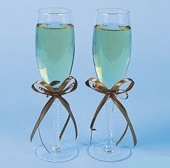 Personalized Champagne Flutes With Brown Bows