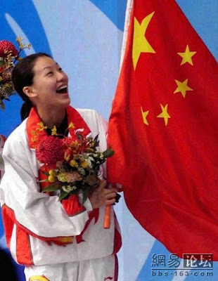 Sydney 2000 - Fu Mingxia, campeona en saltos de trampolín