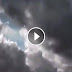 VIDEO,...!!! Penampakan Manusia Aneh Di Langit Membuat Semua Terkejut Dan Heboh Facebook? ini videonya
