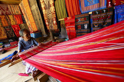 Tenun Toraja Dipamerkan di Asian Textil