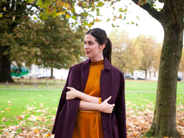 Outfit: gold velvet, studded chelsea boots