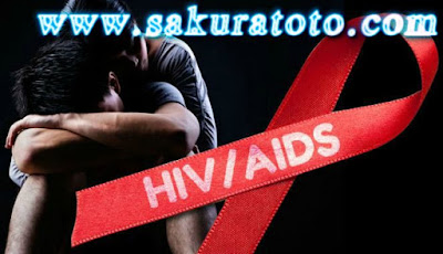 Sakuratotonewsterbaru.blogspot.com - Ciri - Ciri Orang Terkena Penyakit HIV AIDS