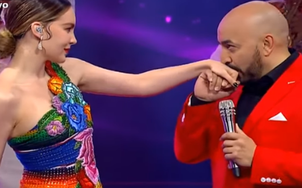 Lupillo Rivera revela que fue chantajeado para confirmar su romance con Belinda.