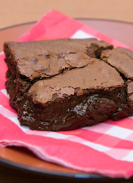 Gooey brownies from scratch. A fantastic delight for chocolate lovers.