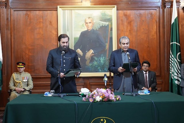 The Punjab government appointed Syed Mohsin Raza Naqvi as caretaker chief minister (ECP)