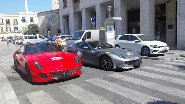 Ferrari 599 GTO F12 TdF Lecce Piazza Sant'Oronzo Cavalcade 2017 Salento V12