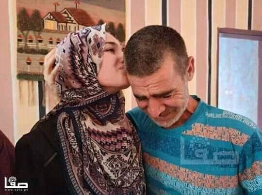 صفاء الشيخ العيد ... حصلت علي معدل 99.4 صفاء الشيخ العيد ... حصلت علي معدل 99.4