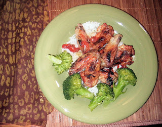 ROBBY ROBINSON'S DIET - HEALTHY MEALS CHICKEN WINGS WITH STEAMED RICE AND VEGETABLES Robby's dietary anabolic SUPPLEMENTS, OILS and HERBS  for natural fat loss and muscle growth at any age  ▶  www.robbyrobinson.net/anabolic-pack.php