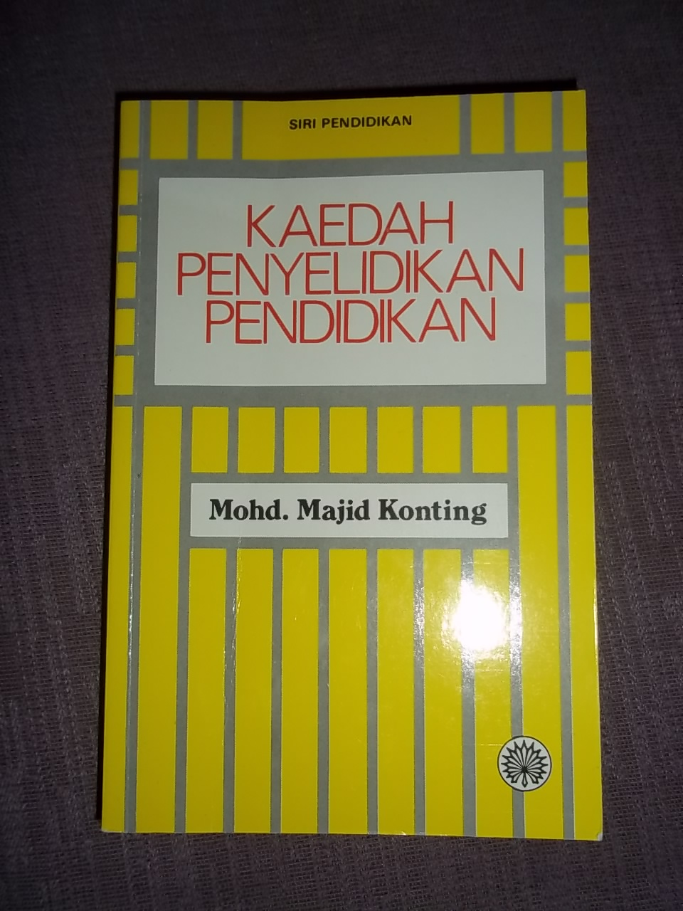 LoNgK@i_2U (*_*): Ulat Buku Membaca Masa Cuti