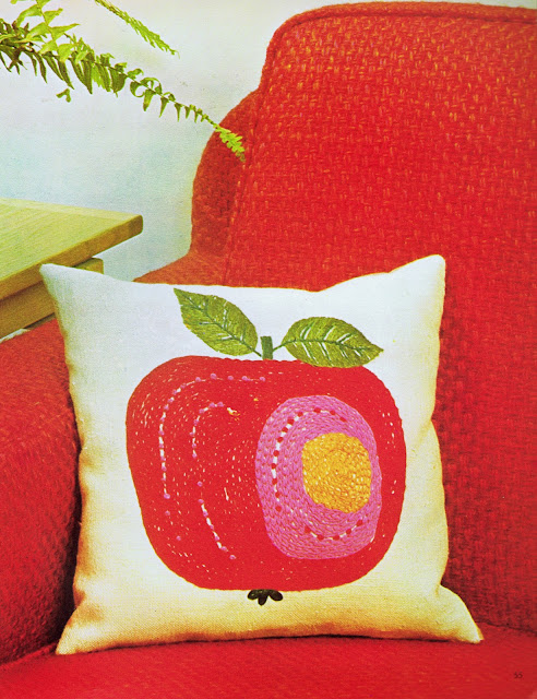 An embroidered cushion cover project using chain stitch