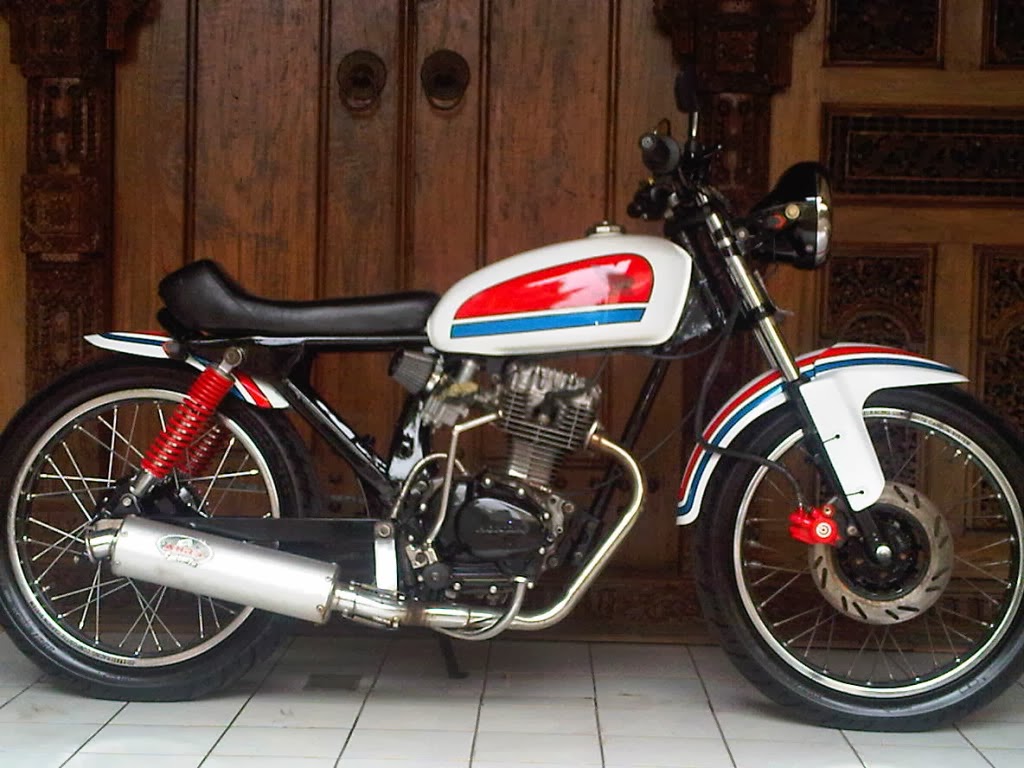 Modifikasi Motor CB 100 Klasik