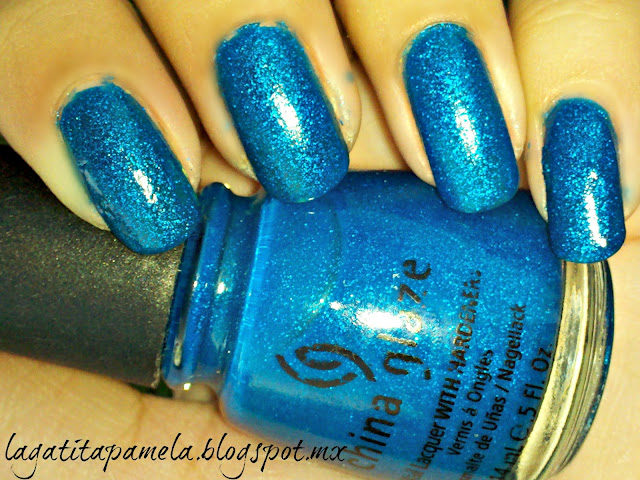 china glaze blue sparrow