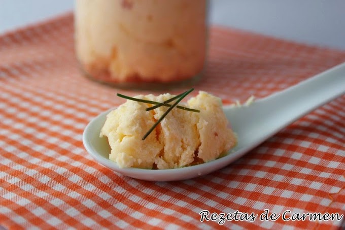 Paté casero de salmón ahumado.