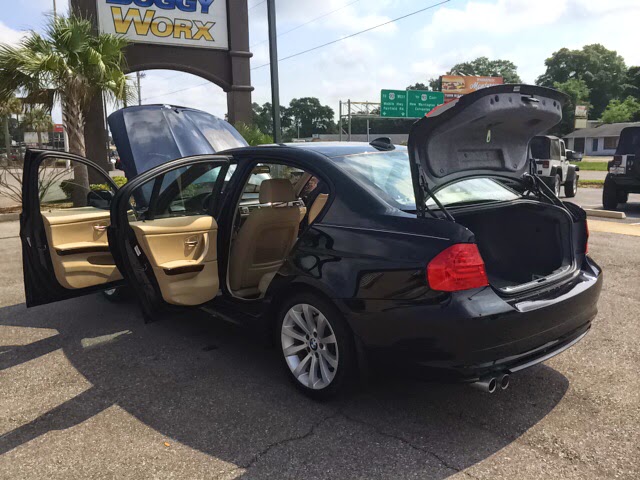 Click to see our 2009 BMW 328i!