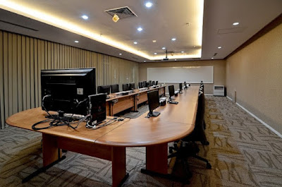 Menerapkan Desain Kantor Minimalis Modern 