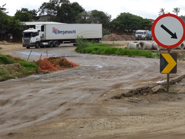 ENTRADA DE GARANHUNS SOFRE COM O ABANDONO DAS AUTORIDADES