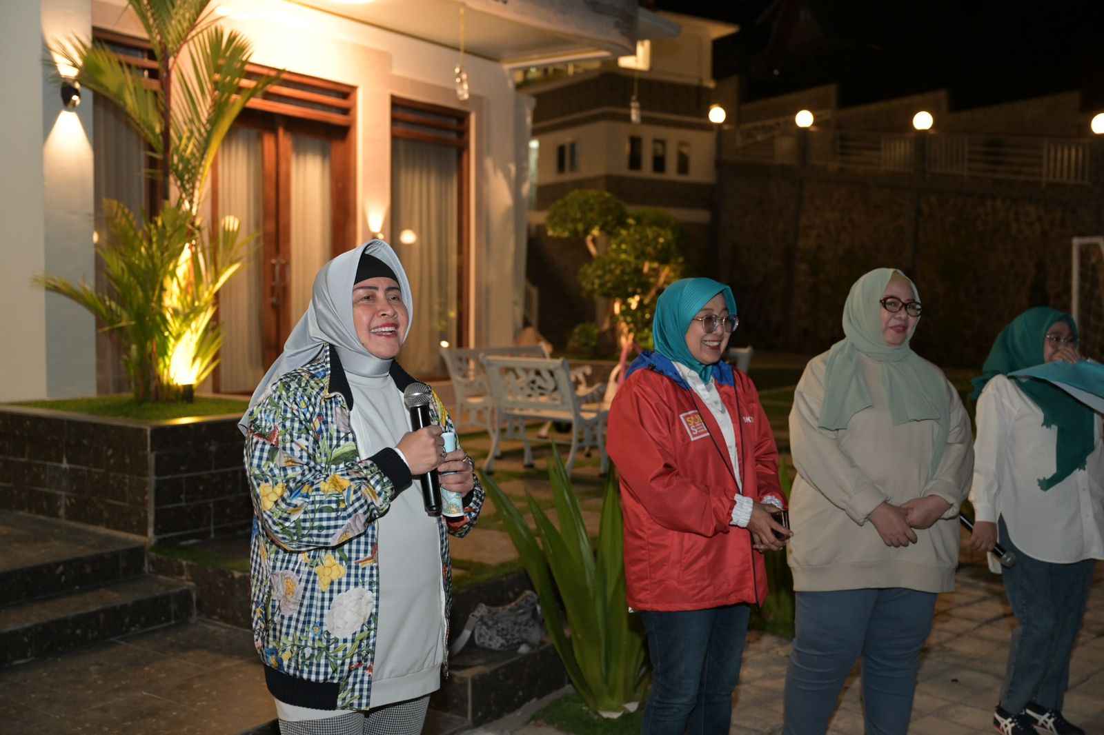 Lewat Family Gathering Indira Yusuf Ismail Dorong Sinergitas Pengurus TP PKK Makassar
