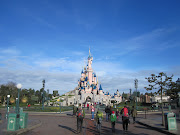 Disneyland Paris Review Updated! As promised, Ryan has done a thorough . (img )