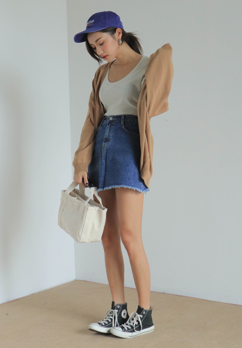 Asymmetric Fringed Hem Denim Skirt