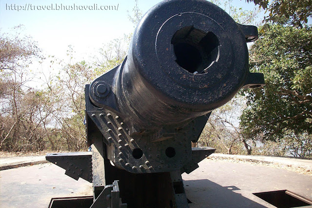 Cannon Hills - elephanta caves - UNESCO Mumbai