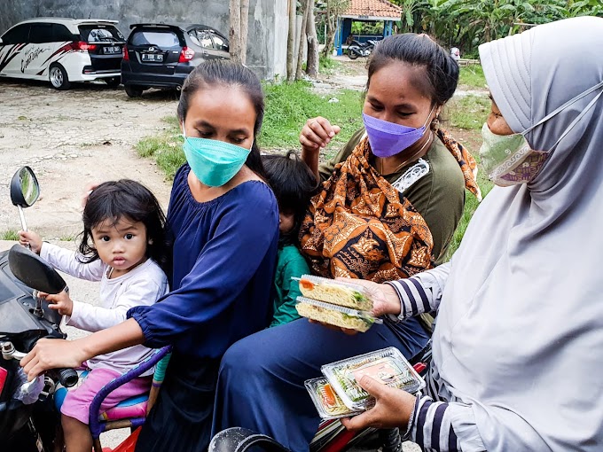 Zakat Sukses Bagikan 1100 Takjil Gratis ke 11 Kecamatan di Depok   