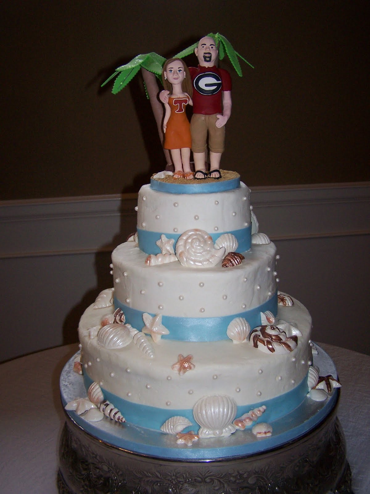 Beach Theme Wedding Cake