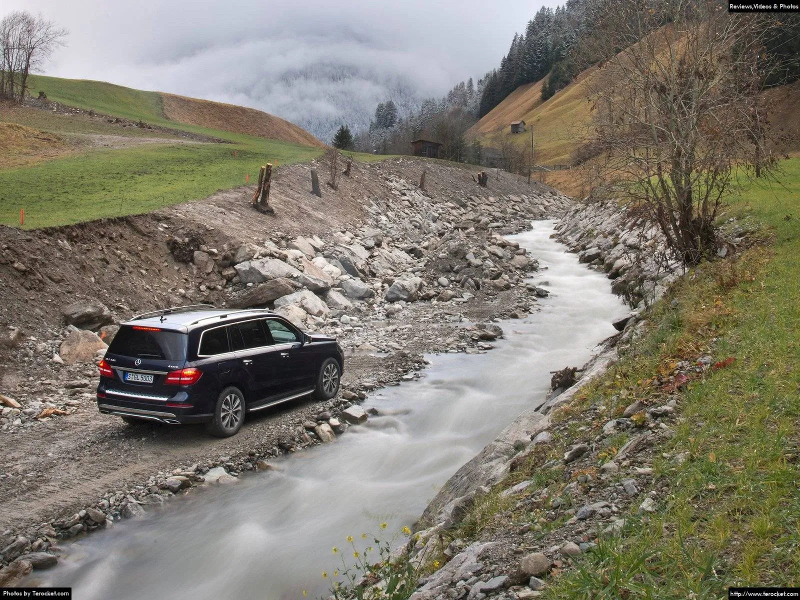 Hình ảnh xe ô tô Mercedes-Benz GLS 2017 & nội ngoại thất