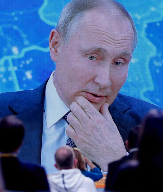 Putin acabou tomando a Sputnik-V que o aterrorizava