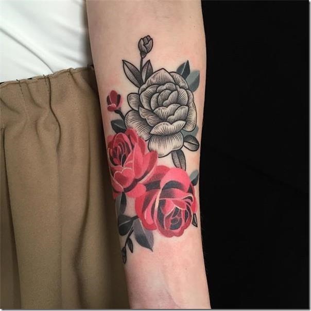 Tatuagens de flores para as mulheres 