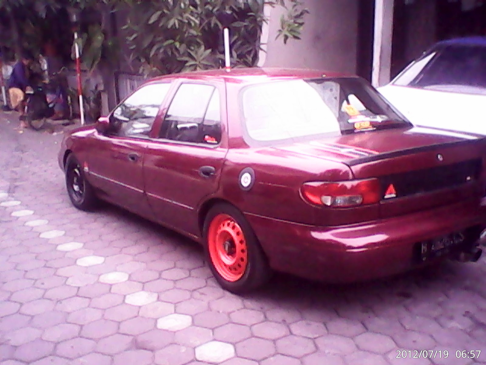 Gambar Mobil Timor Merah Modifikasi Mobil