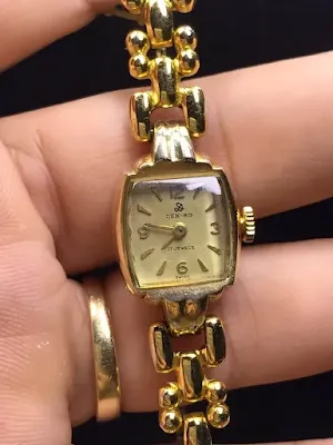 Đồng hồ cót tay nữ Denro 17 jewels