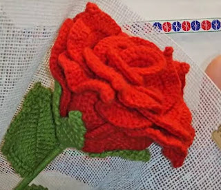 PATRON GRATIS ROSA AMIGURUMI 68315