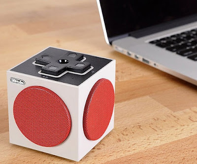 Mini Retro Nintendo NES Styled Wireless Bluetooth Cube Speaker