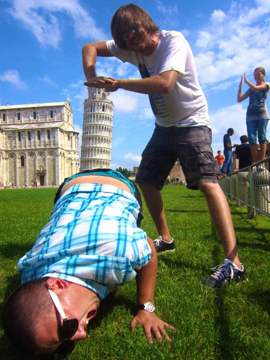 leaning tower in ass