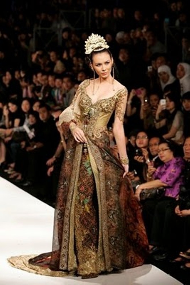 contoh desain model kebaya muslim modern terbaru wanita gambar gaun pesta baju pengantin model 2015