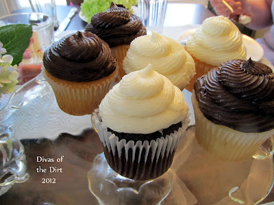 Divasofthedirt, swirly frosted cupcakes