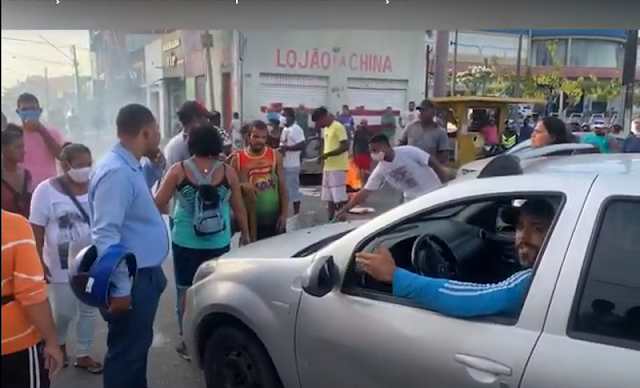 Ameaças e confusão durante manifestação em Aracaju contra casa DUPLEX