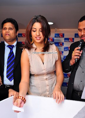 Richa Gangopadhyay at BigC Bumper Draw photo gallery