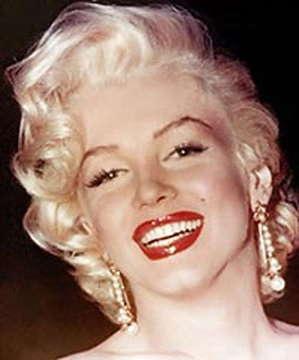 marilyn monroe - hairstyle,short hairstyle, curly hairstyle, classic hairstyle