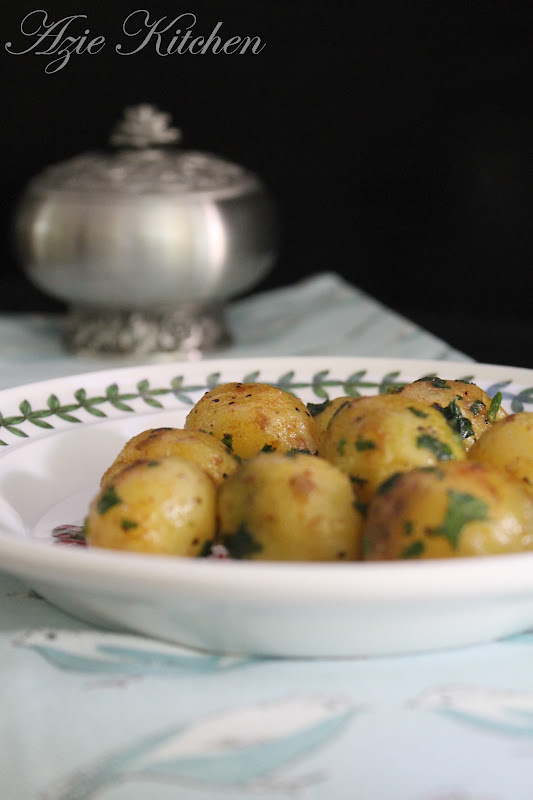 Boiled Parslied Potatoes - Azie Kitchen